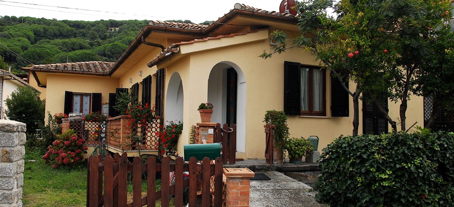 Ristrutturata, nel centro del paese