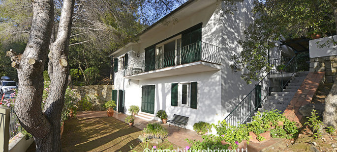 La villa nella baia di Spartaia La villa nella baia di Spartaia